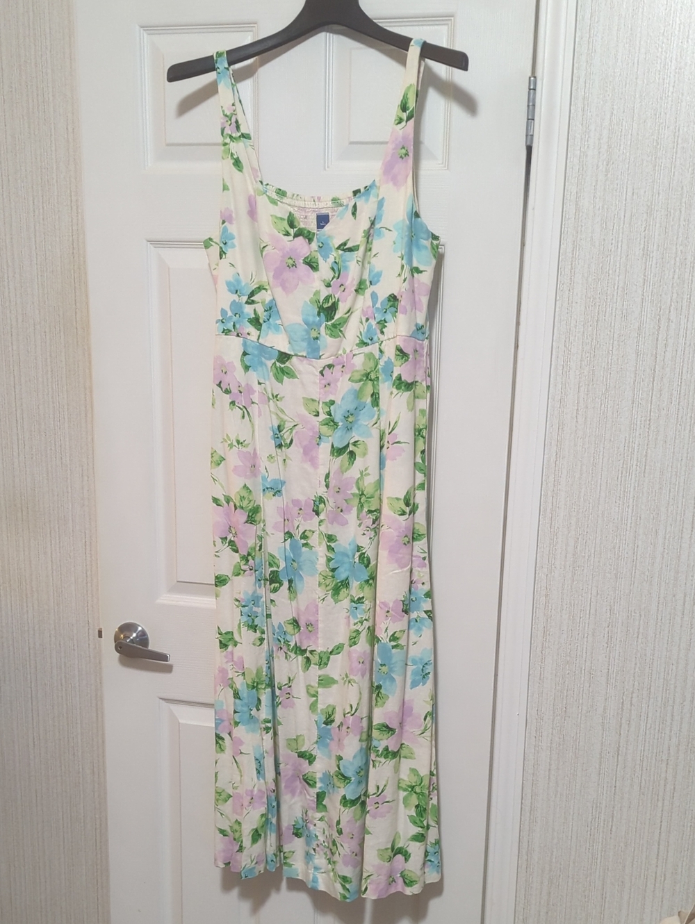 Old Navy Floral Maxi Dress in Pastel Blue, Pink & Green